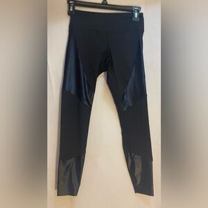 Koral Leggings Black Size Small